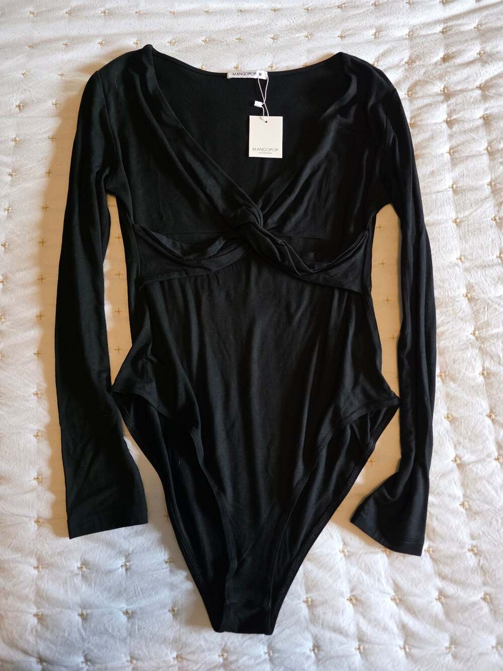MANGOPOP Women's Deep V-Neck Twist Knot Fitted Long Sleeve Bodysuit, Black, Size